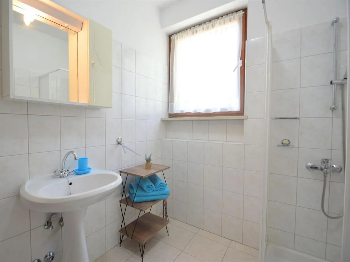 Apartment Neda Veligolji
