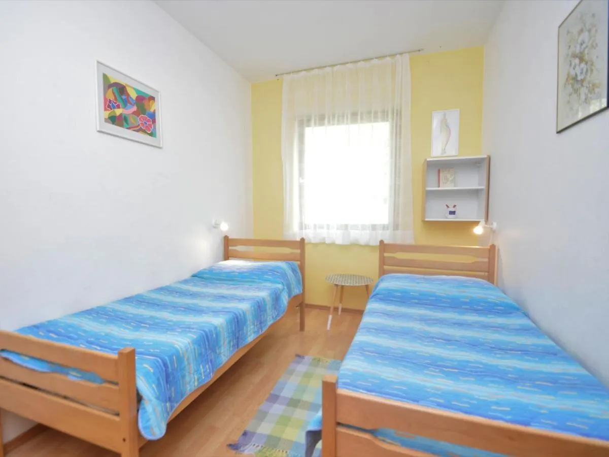 Apartment Neda Veligolji